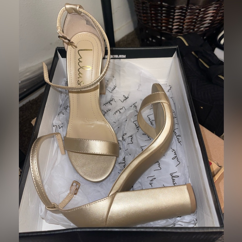 Lulus Taylor heel